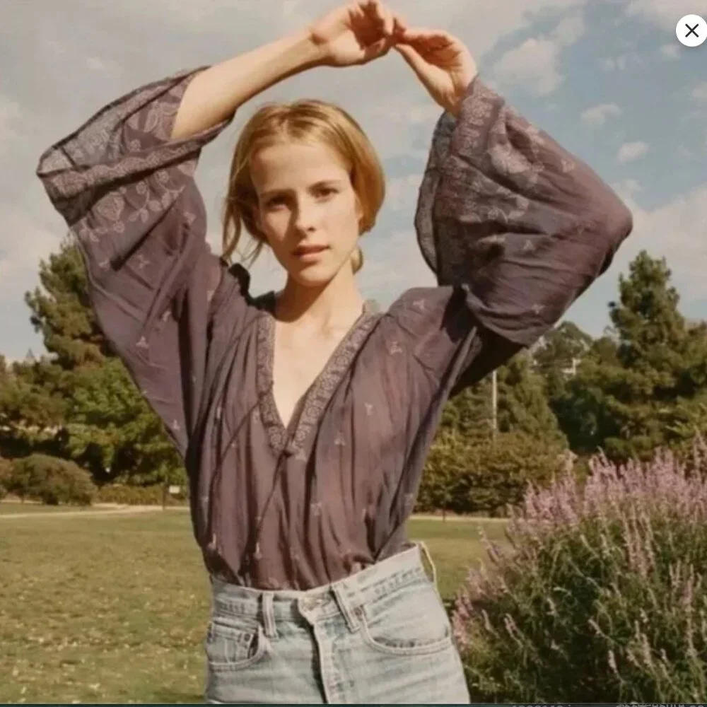 Doen Marigold Top indigo and white M - Picture 3 of 7